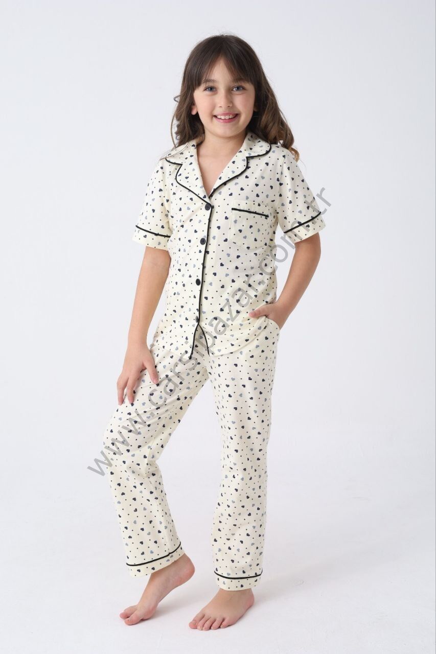 Kalp Desenli Rahat Kesim Kız Çocuk Düğmeli Pijama Takım