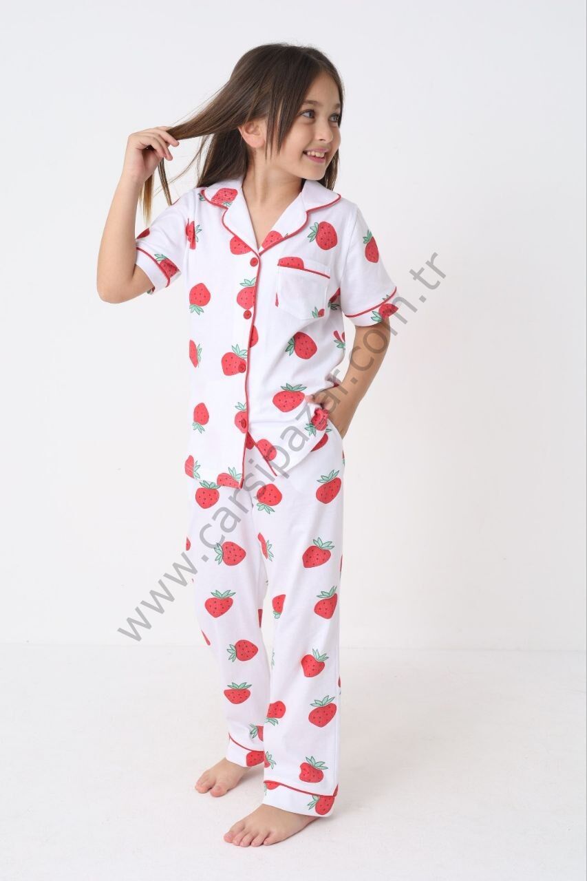 Kalp Desenli Rahat Kesim Kız Çocuk Düğmeli Pijama Takım