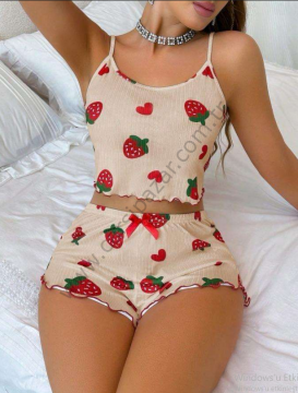 Çilek Desenli Örme Şortlu Pijama Takım