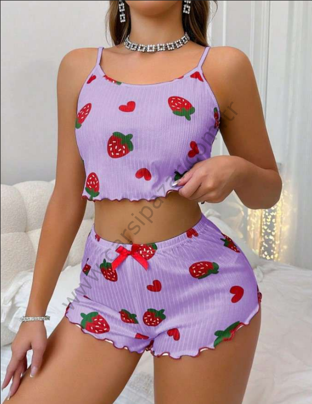 Çilek Desenli Örme Şortlu Pijama Takım